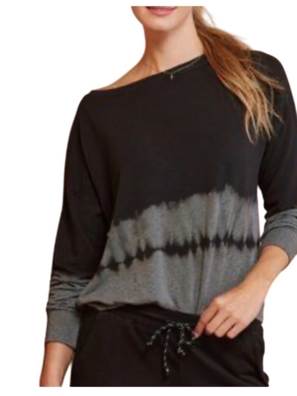Sundry oversized crew neck dip dye sweater size 0/XS fits larger made in USA